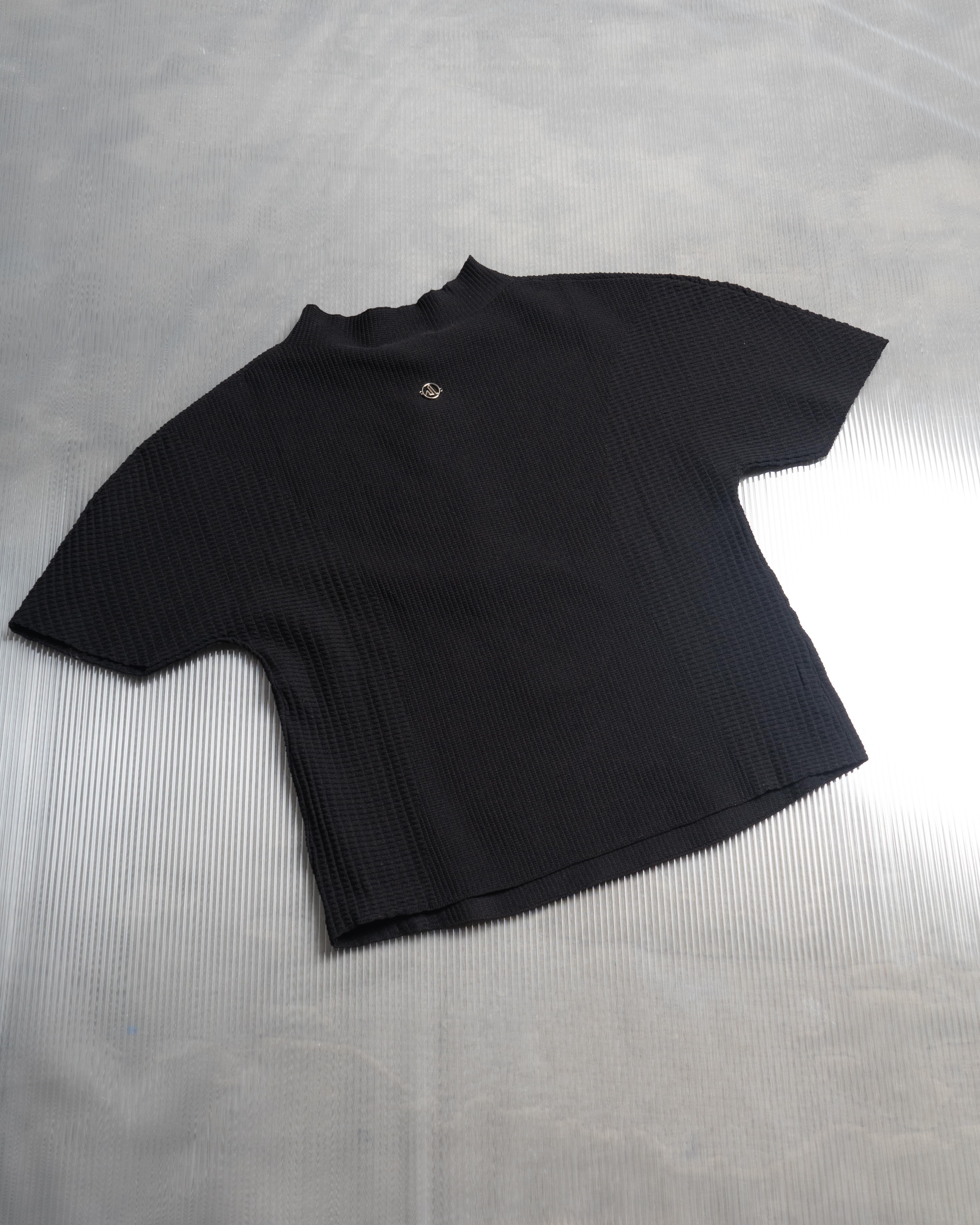 Soft-Weave S/S Knitted Top - Black - Image 4